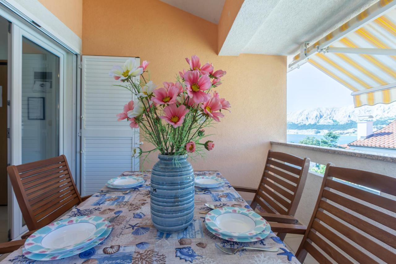 באסקה Apartments Ema & Mislav With Terrace מראה חיצוני תמונה