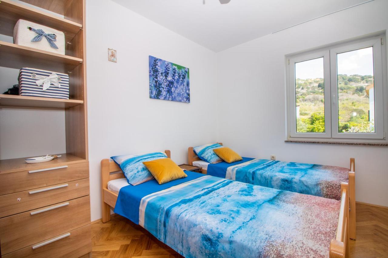 באסקה Apartments Ema & Mislav With Terrace מראה חיצוני תמונה