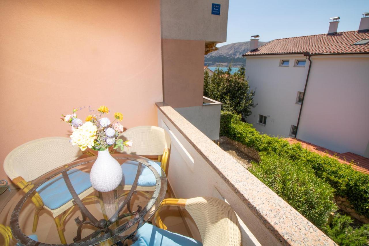 באסקה Apartments Ema & Mislav With Terrace מראה חיצוני תמונה